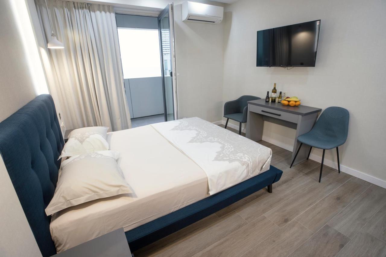 Gq Apartments On First Line Batumi Esterno foto